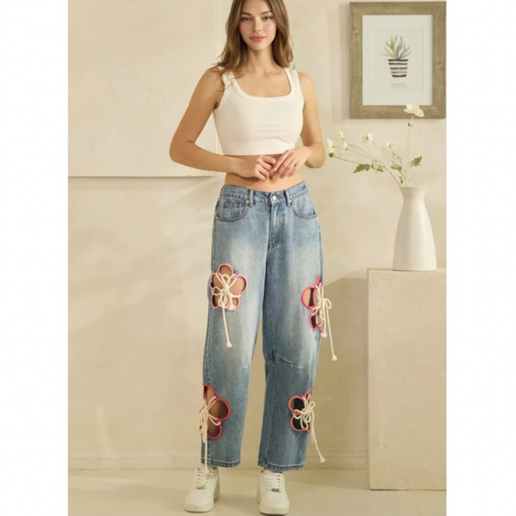 🎉 Oli & Hali “ BECKY ” Oli and Hali EMBROIDERY CUTOUTS WITH TIE STRING 95 - Picture 9 of 10